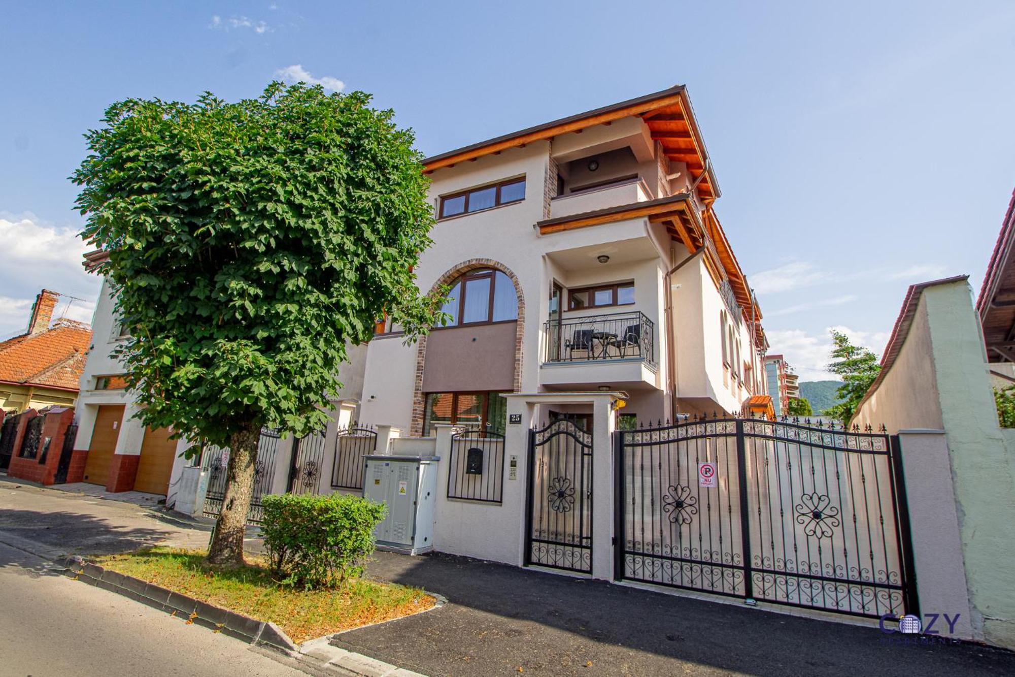 Cozy Brand New Boutique Aparthotel Μπρασόβ Εξωτερικό φωτογραφία