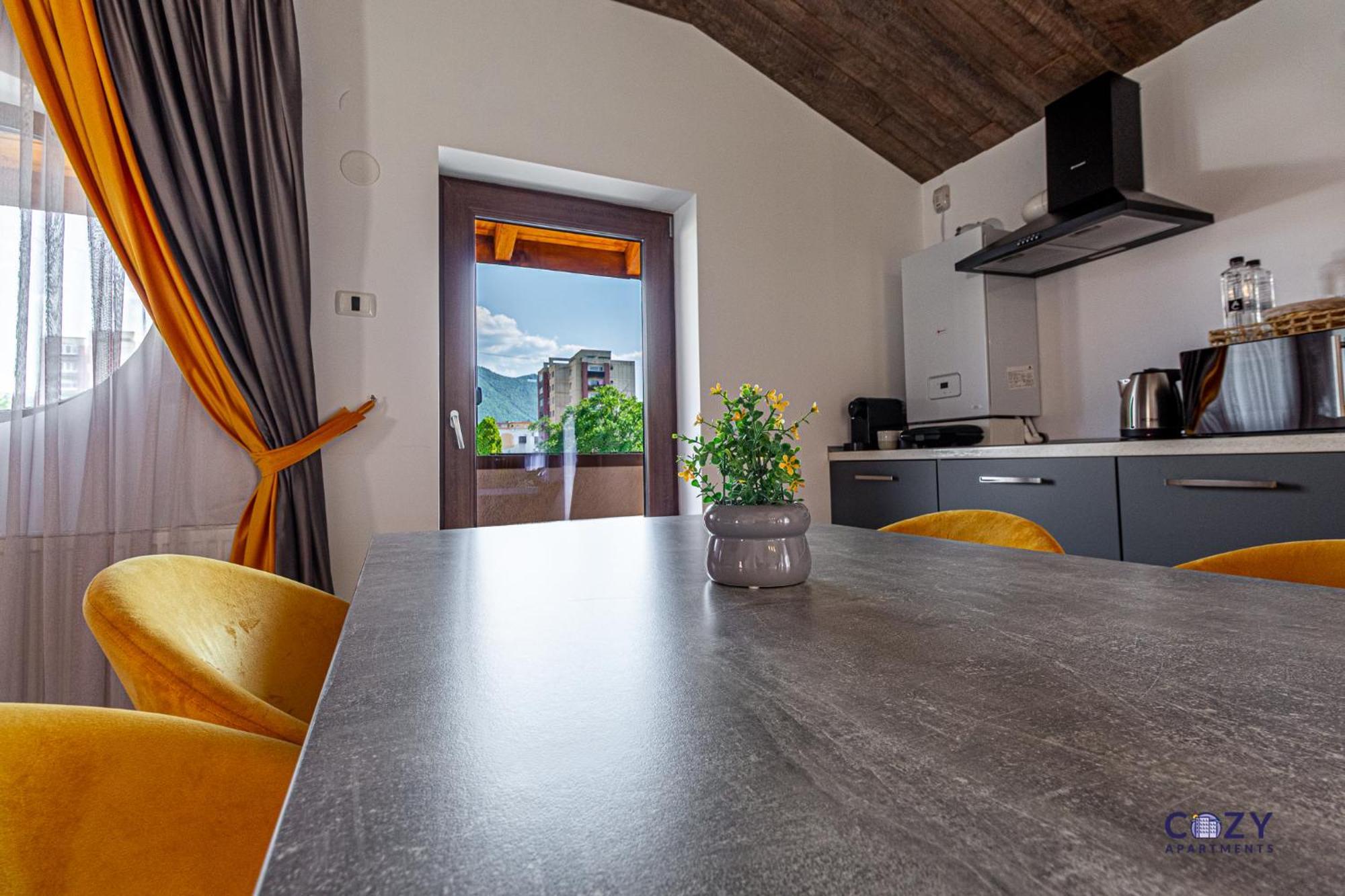Cozy Brand New Boutique Aparthotel Μπρασόβ Εξωτερικό φωτογραφία